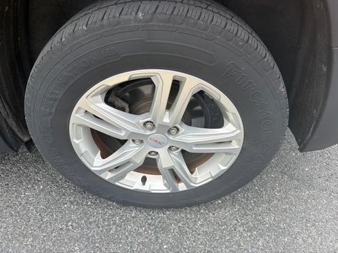 Used 2018 GMC Terrain SLE w/ Driver Convenience Package AWD/4WD image 7