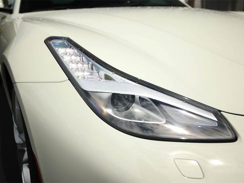 Certified 2018 Ferrari GTC4Lusso T image 12