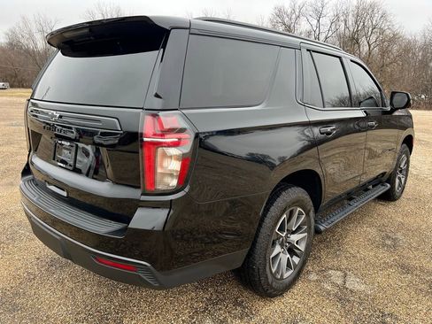 Used 2024 Chevrolet Tahoe Z71 w/ Luxury Package image 3