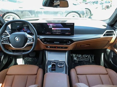 Used 2025 BMW i4 eDrive40 RWD image 13