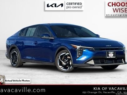 Certified 2025 Kia K4 EX