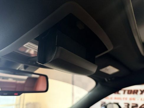 Used 2019 Dodge Challenger SRT Hellcat Redeye image 27