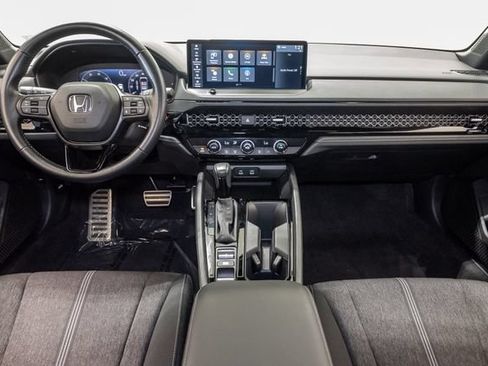 Used 2023 Honda Accord Sport image 28
