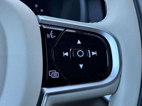 New 2026 Volvo XC90 T8 Ultra w/ Protection Package Premier AWD/4WD image 15