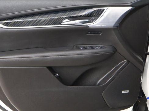 Certified 2023 Cadillac XT6 Premium Luxury image 20