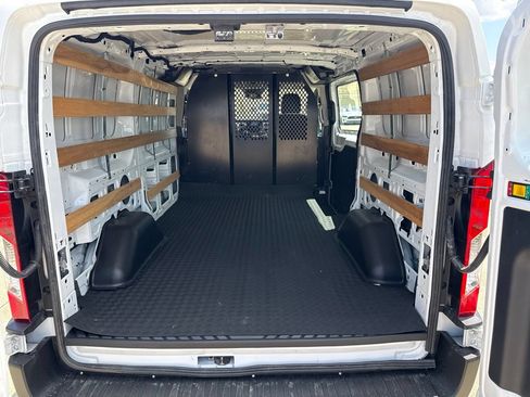 Used 2024 Ford Transit 250 Low Roof w/ Exterior Upgrade Package RWD image 8