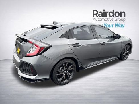 Used 2018 Honda Civic Sport image 9