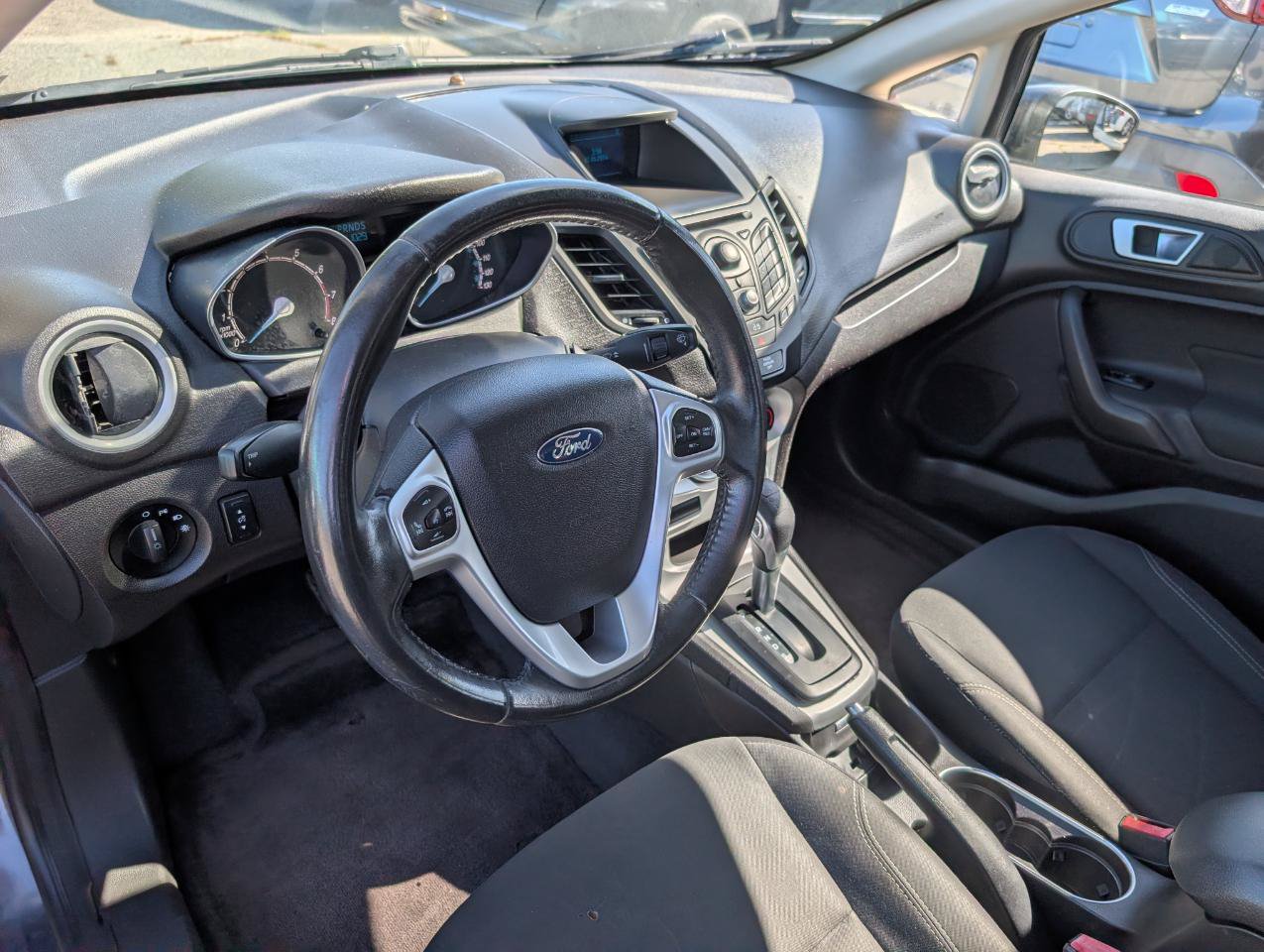 Used 2015 Ford Fiesta SE FWD image 15