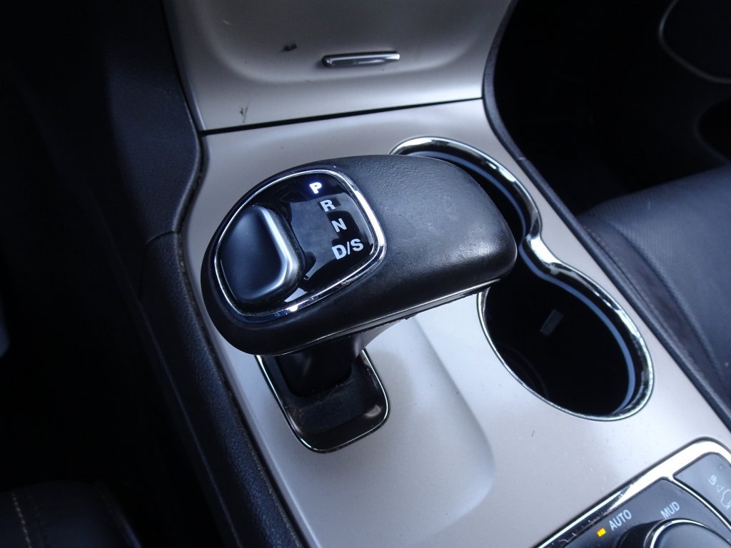 Used 2014 Jeep Grand Cherokee Summit AWD/4WD image 19