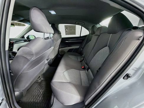 Used 2022 Toyota Camry LE FWD image 38