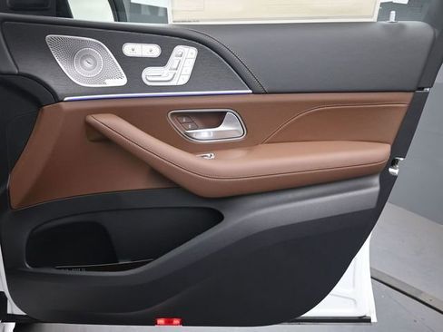 New 2026 Mercedes-Benz GLE 53 AMG 4MATIC Coupe image 31