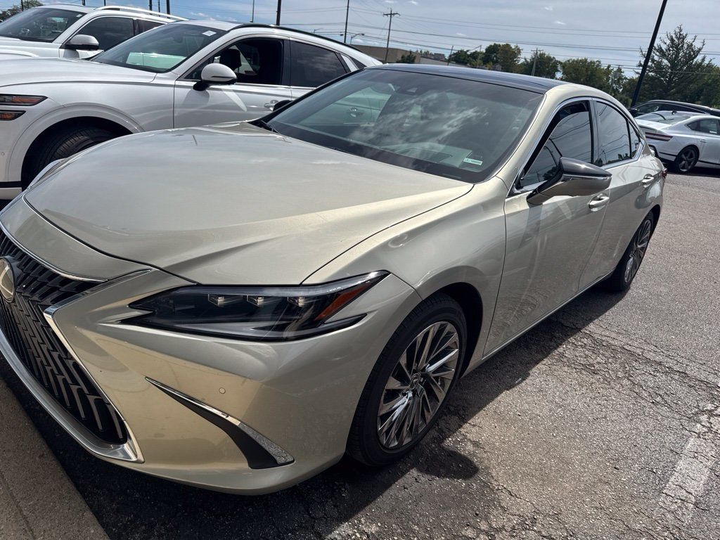 Used 2025 Lexus ES 350 Ultra Luxury FWD image 1