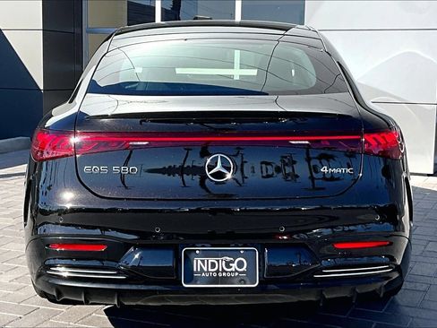 Used 2023 Mercedes-Benz EQS 580 4MATIC Sedan w/ Exclusive Trim Package image 4