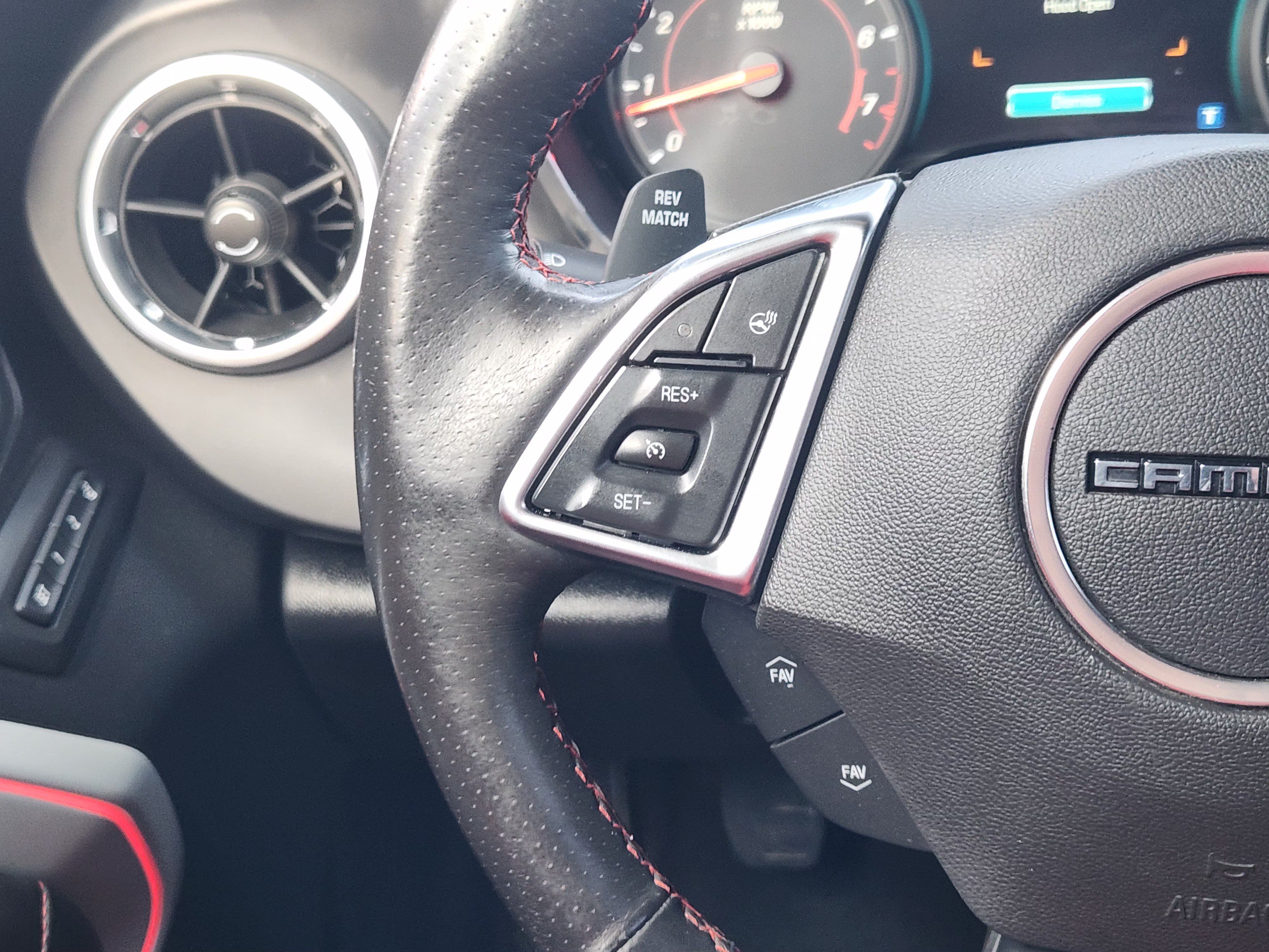 Used 2016 Chevrolet Camaro SS RWD image 27