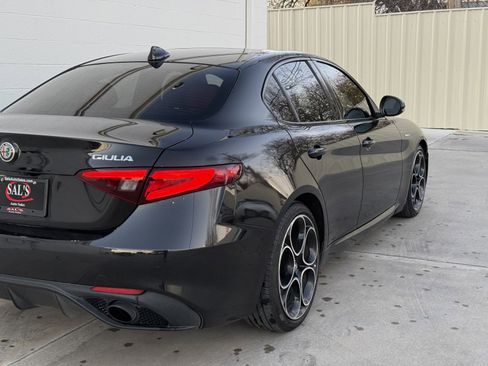 Used 2022 Alfa Romeo Giulia Veloce image 9