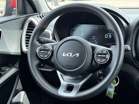 Used 2024 Kia Soul LX w/ Option Group 015 FWD image 23