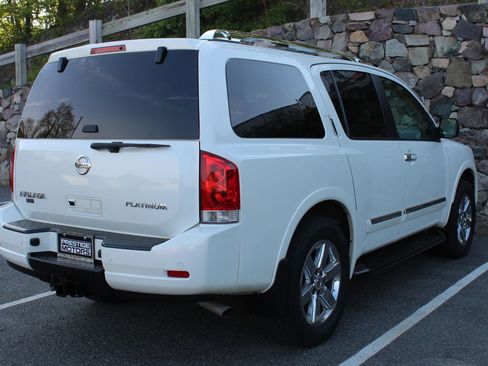 Used 2014 Nissan Armada Platinum image 9