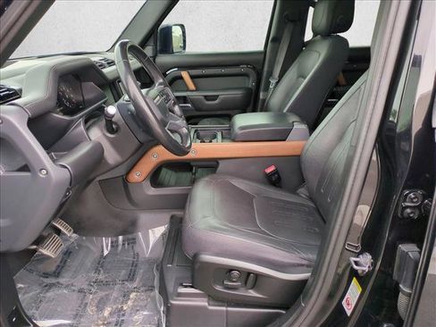 Used 2020 Land Rover Defender 110 X image 17