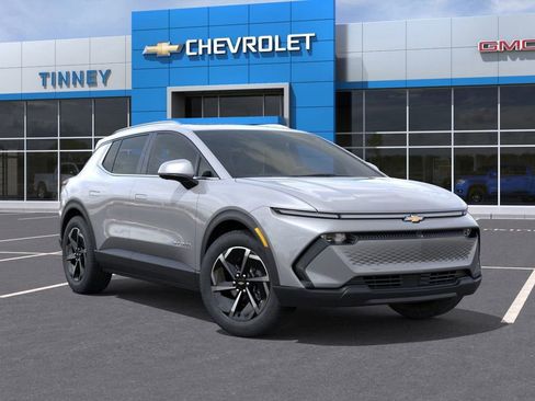 New 2026 Chevrolet Equinox EV LT image 7