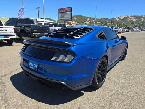 Used 2018 Ford Mustang GT RWD image 5
