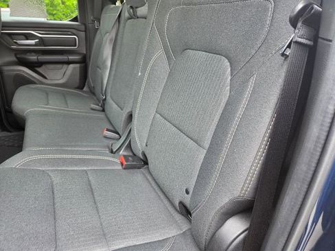 Used 2019 RAM 1500 Big Horn AWD/4WD image 11