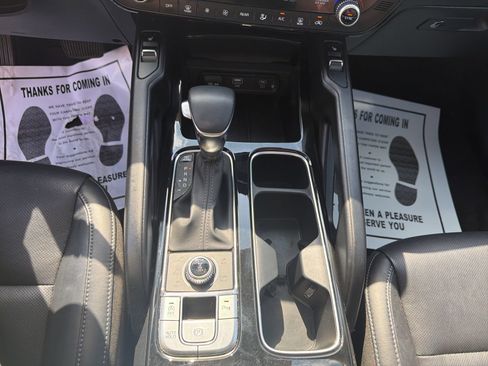 Certified 2023 Kia Telluride S w/ S Sunroof Package AWD/4WD image 14