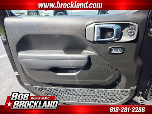 Used 2024 Jeep Wrangler Unlimited AWD/4WD image 38
