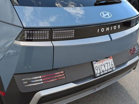 Used 2025 Hyundai Ioniq 5 SEL image 11