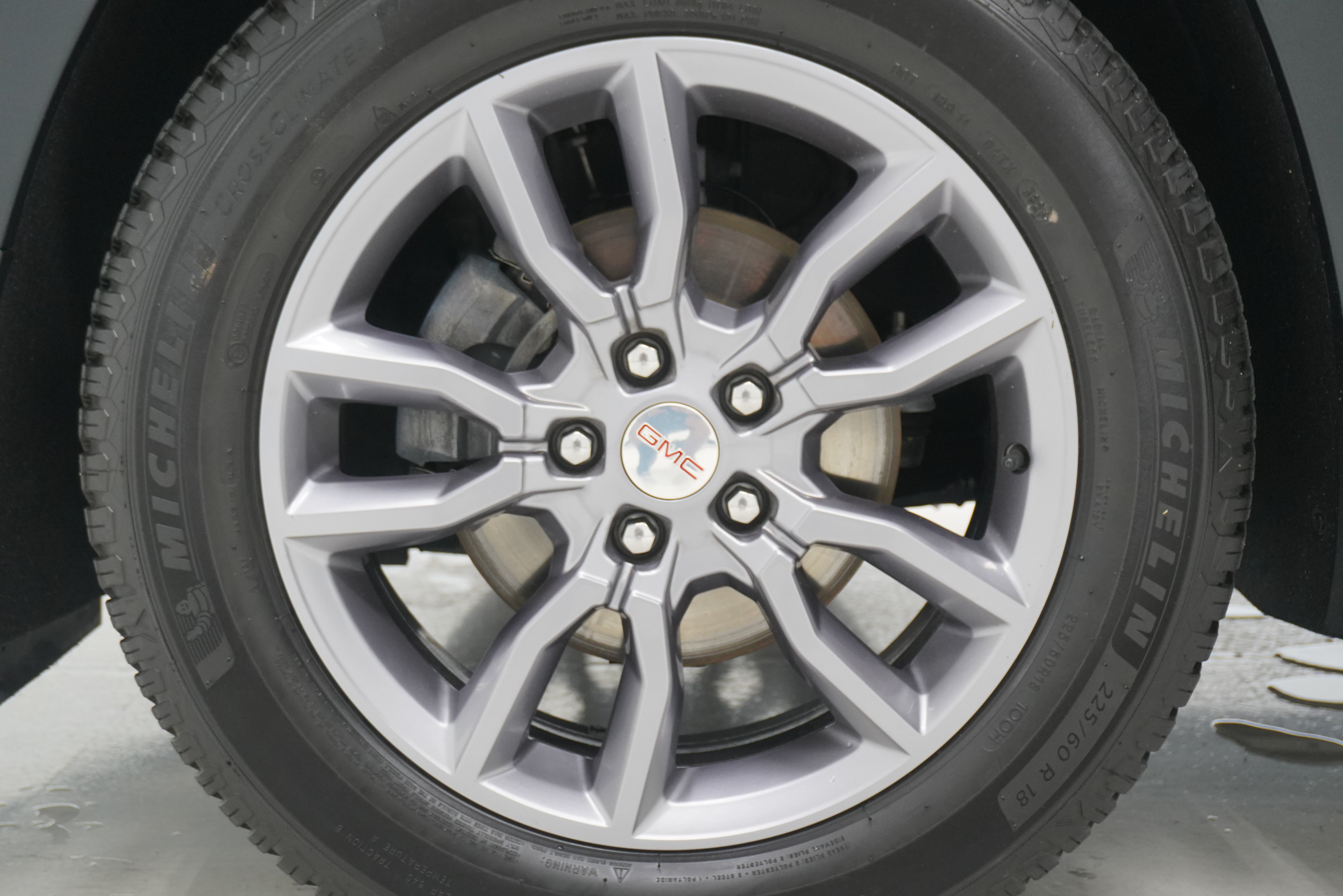 Used 2023 GMC Terrain SLT w/ Infotainment Package II AWD/4WD image 31