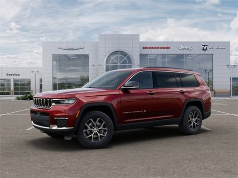 New 2025 Jeep Grand Cherokee L Limited w/ Trailer Tow Package image 2