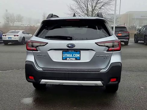 Used 2023 Subaru Outback Limited XT image 7
