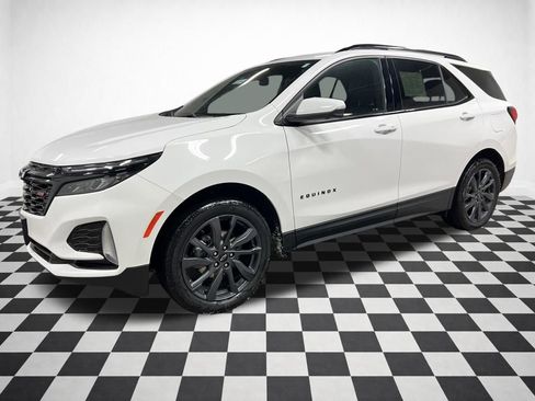 Certified 2024 Chevrolet Equinox RS image 5