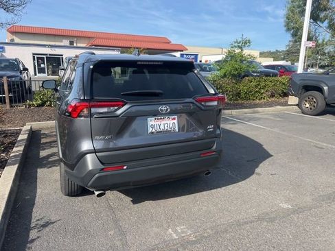 Used 2025 Toyota RAV4 XLE w/ Convenience Package image 14