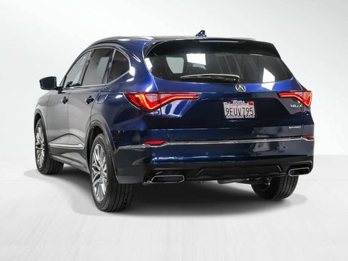 Used 2023 Acura MDX SH-AWD w/ Advance Package image 2