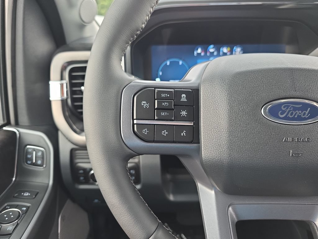 New 2026 Ford F350 Lariat w/ Black Appearance Package AWD/4WD image 22