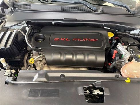 Used 2018 Jeep Compass Limited w/ Navigation Group AWD/4WD image 22