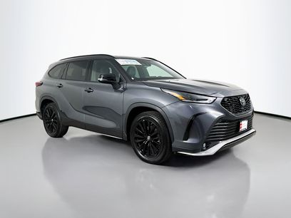 Certified 2025 Toyota Highlander XSE