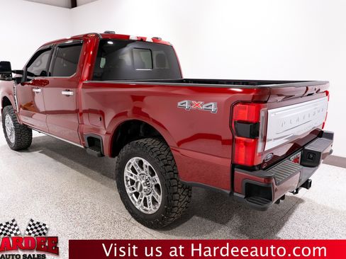 Used 2025 Ford F250 Platinum w/ Platinum Plus Package AWD/4WD image 3