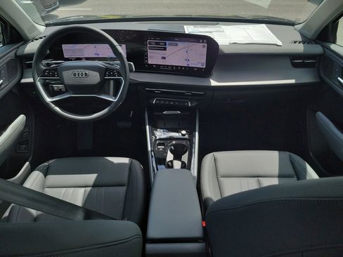 New 2026 Audi Q3 quattro 2.0T AWD/4WD image 23