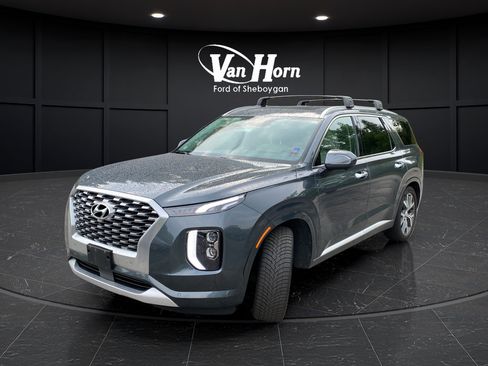Used 2022 Hyundai Palisade Limited AWD/4WD image 3