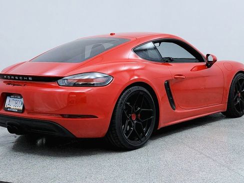 Used 2020 Porsche 718 Cayman S image 5