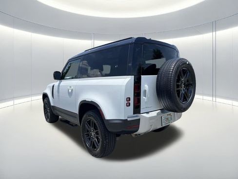 Certified 2025 Land Rover Defender 90 S AWD/4WD image 3