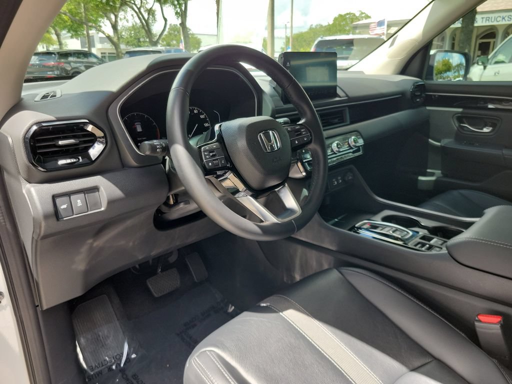 Used 2023 Honda Pilot EX-L image 16