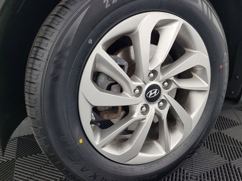 Used 2017 Hyundai Tucson SE image 31