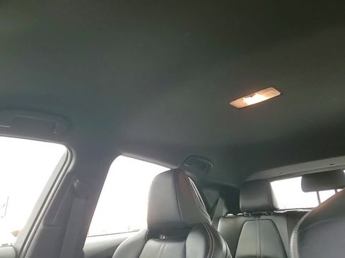 Used 2020 Toyota Corolla XSE image 33