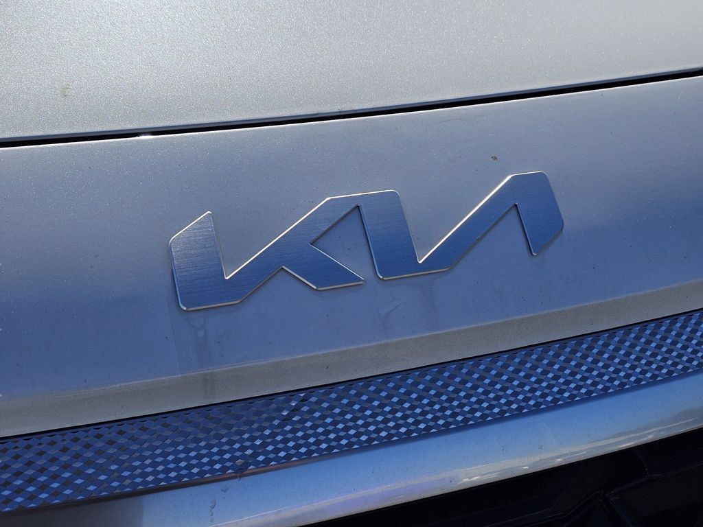 Used 2026 Kia Seltos EX w/ EX Sunroof Package FWD image 3