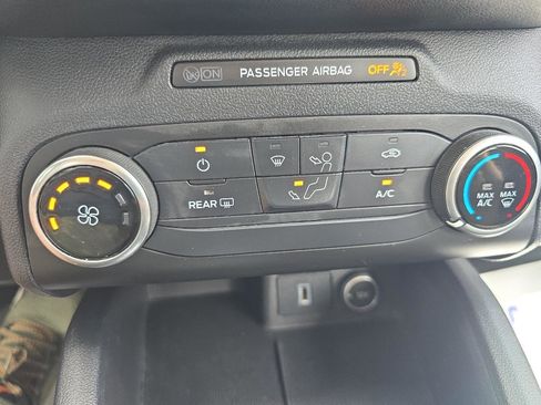 Used 2020 Ford Escape S AWD/4WD image 26