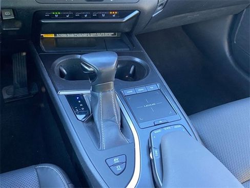 Used 2020 Lexus UX 250h w/ Premium Package image 23
