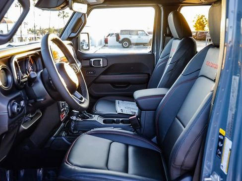 New 2026 Jeep Wrangler Unlimited Rubicon image 21