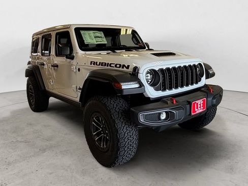 New 2026 Jeep Wrangler Unlimited Rubicon w/ Xtreme 35 Tire Package AWD/4WD image 8